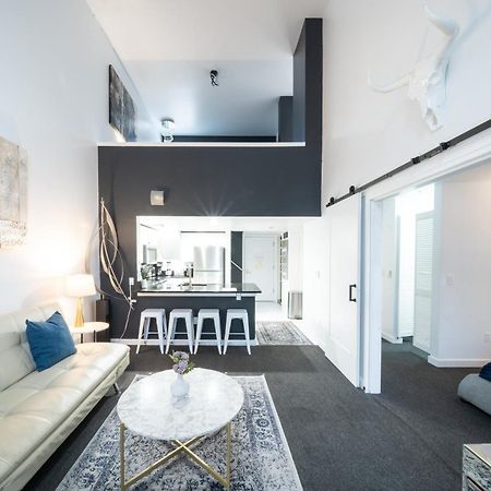 Space Needle Downtown Modern Top Story Penthouse Сиэтл Экстерьер фото